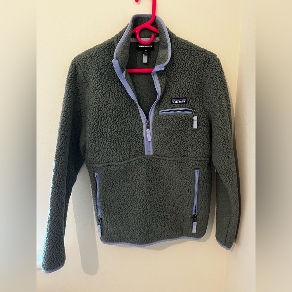 Classic Patagonia Fleece Pullover